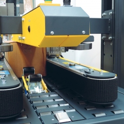 Cerradora de cajas semiautomática XL35 Cerradora de cajas semiautomática XL35