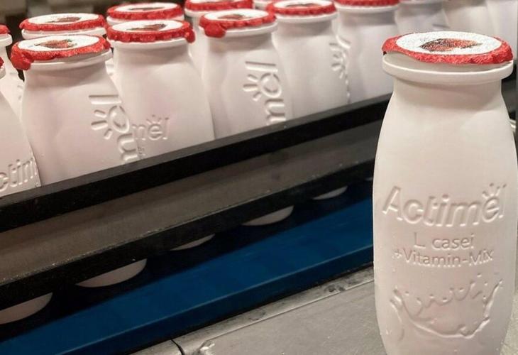 Danone elimina las etiquetas del envase de Actimel